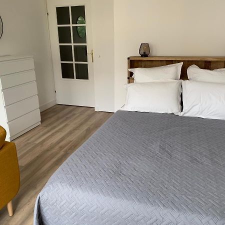 Beautiful Studio Located South Of Paris 부르그-라-레인느 외부 사진