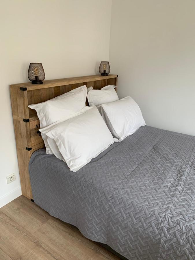 Beautiful Studio Located South Of Paris 부르그-라-레인느 외부 사진